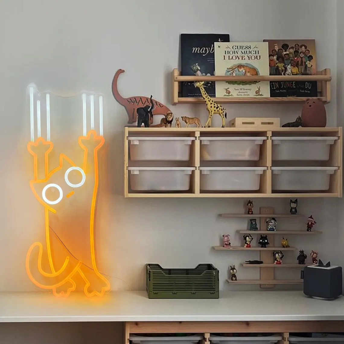 Climbing Cat Neon Sign, Custom - Kids Outdoor Climbing Wall recension och pris